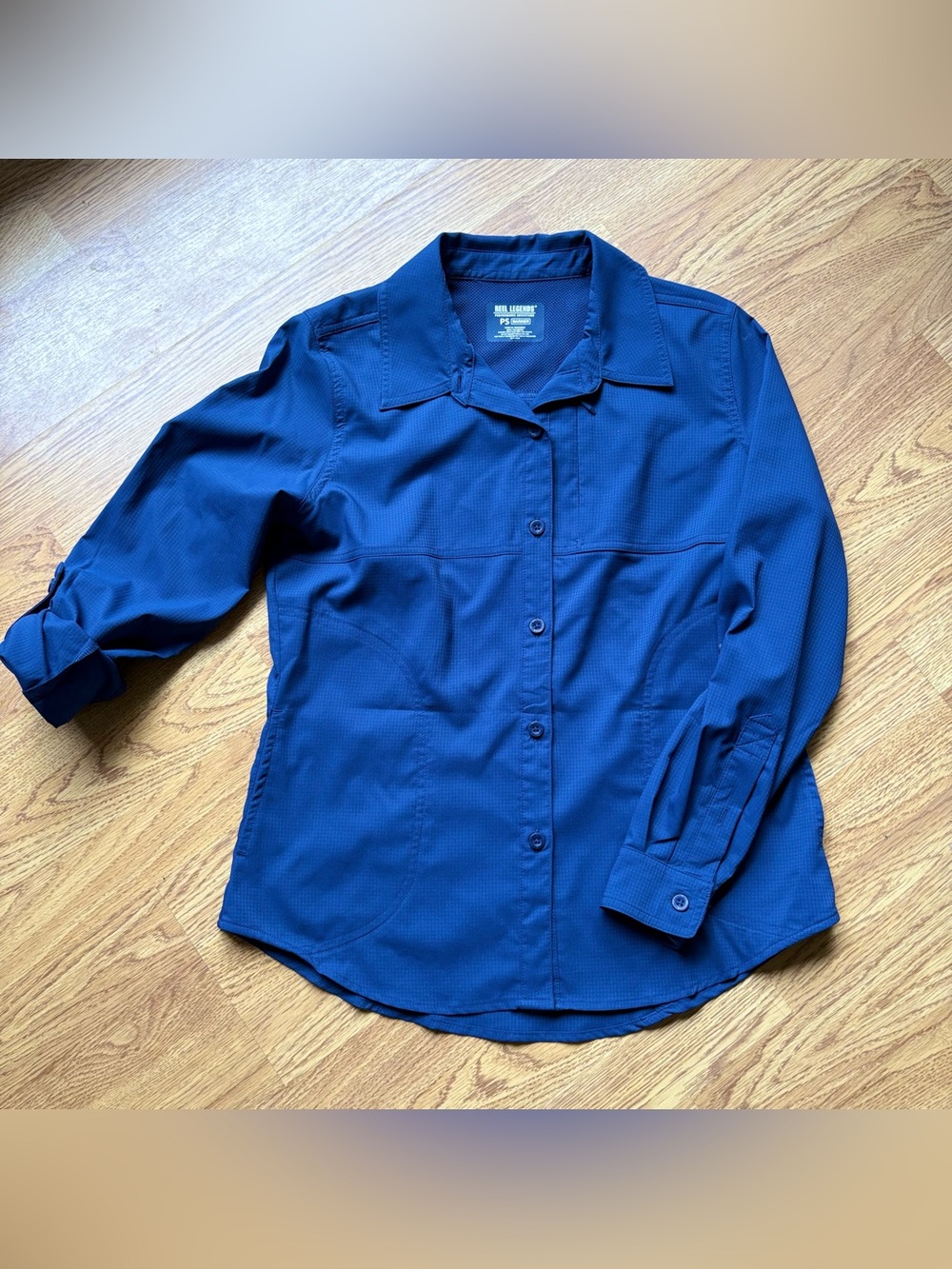 Reel Legends Women’s Blue Performance Mesh Shirt Roll Tab Sleeves Fishing Sz PS